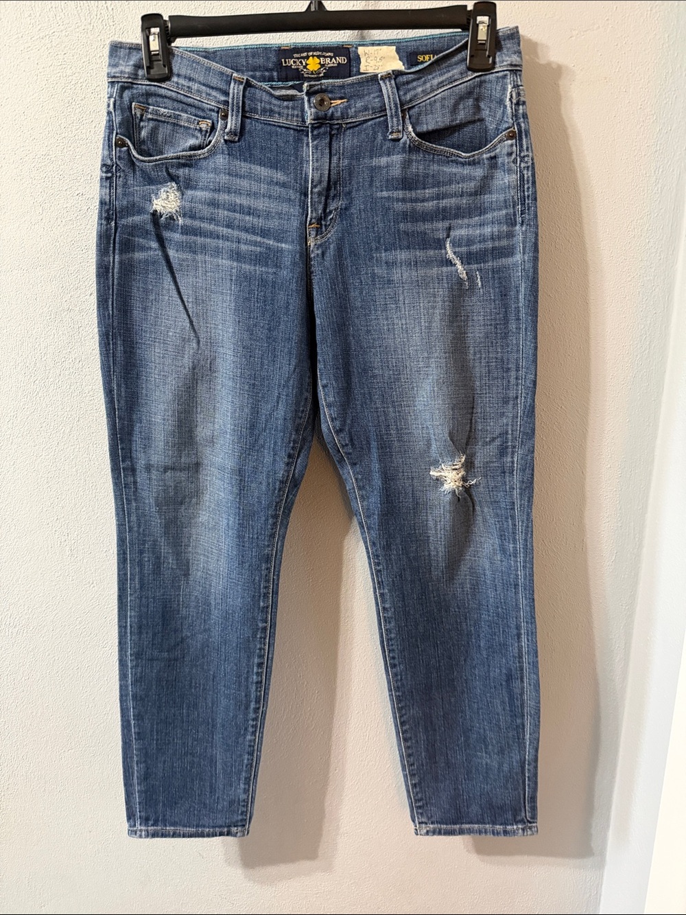 Lucky Brand Medium Blue Distressed Ankle Jeans *Sofia Capri*